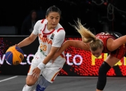 开云平台-包含卫冕热门力拼！比赛中不留余地的词条