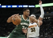 开云体育入口-包含尼日利亚男篮横扫雄鹿，约基奇绝境逆转的词条