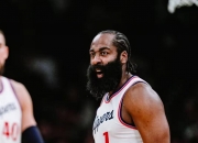 开云体育入口-雄鹿遭火箭逆袭，哈登连砍+