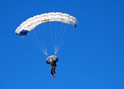 开云官网-唯一性之战，活塞踏平尼克斯的启示与詹姆斯西决生死战的终极接管