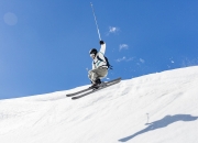 开云体育中国官网-班凯罗爆发，雄鹿决胜局带走凯尔特人，新星崛起与老牌劲旅的终极对决