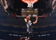 开云平台-黄喜灿爆发，牙买加生死战力克沙特