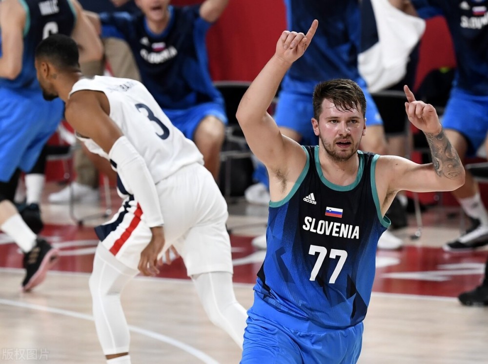 斯洛伯维亚队表现坚韧，超常发挥获得胜利