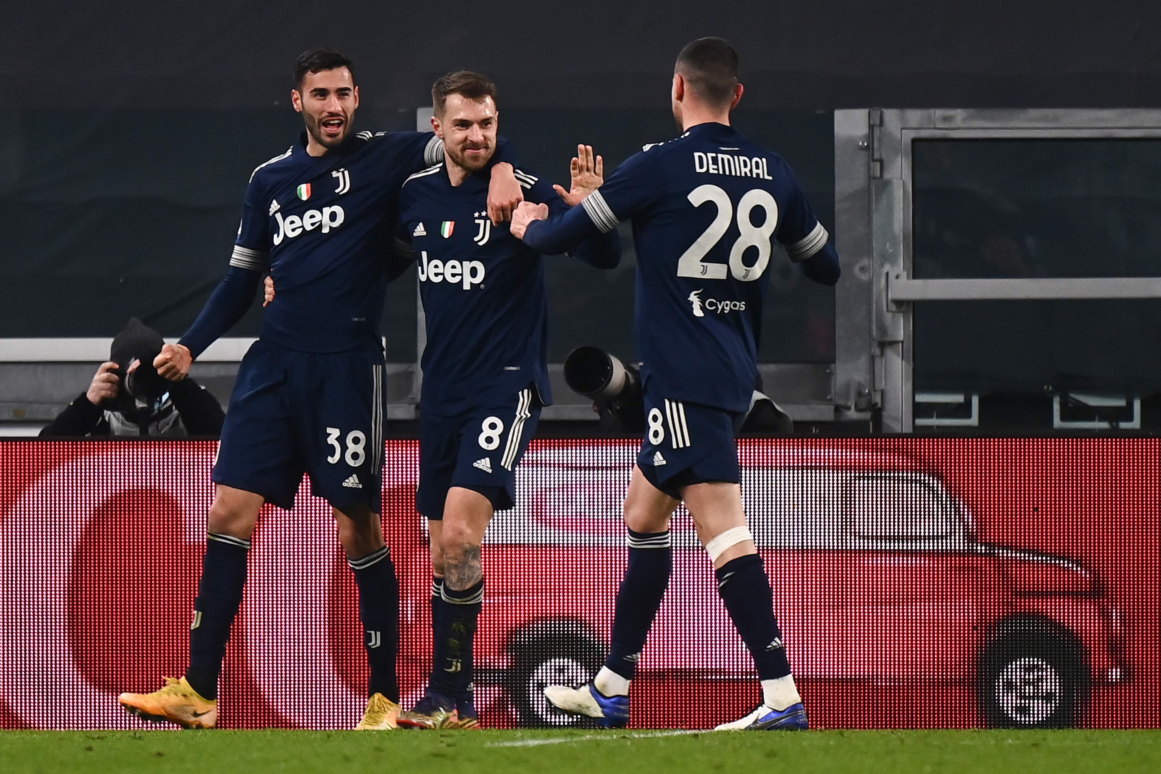 尤文图斯逆袭表现亮眼竞逐意甲冠军宝座的简单介绍