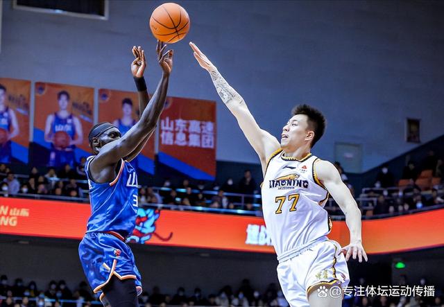 山东队主场胜辽宁男篮，豪取五连胜