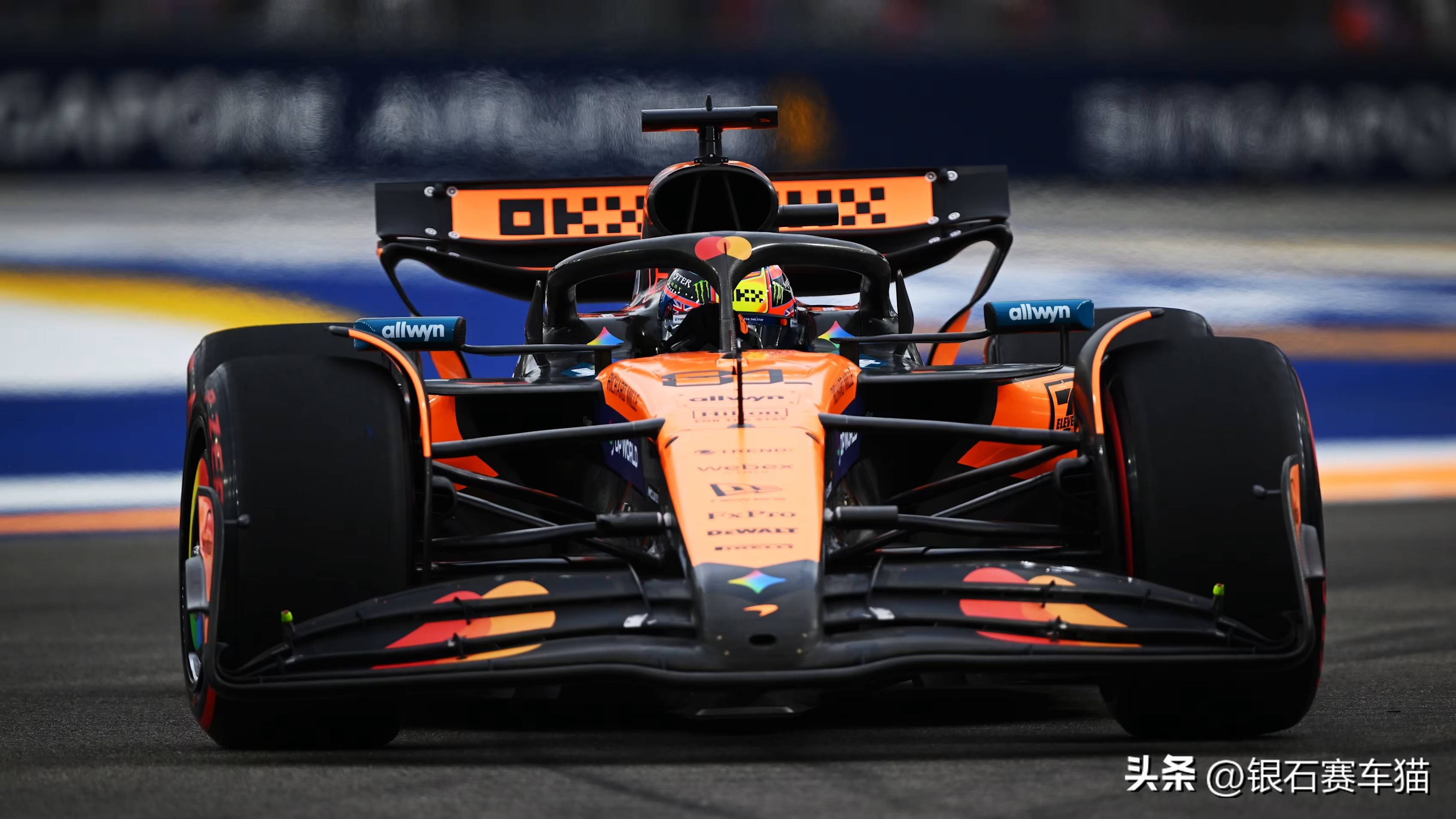 梅赛德斯力克迈凯伦，皮亚斯特里统治全场的简单介绍