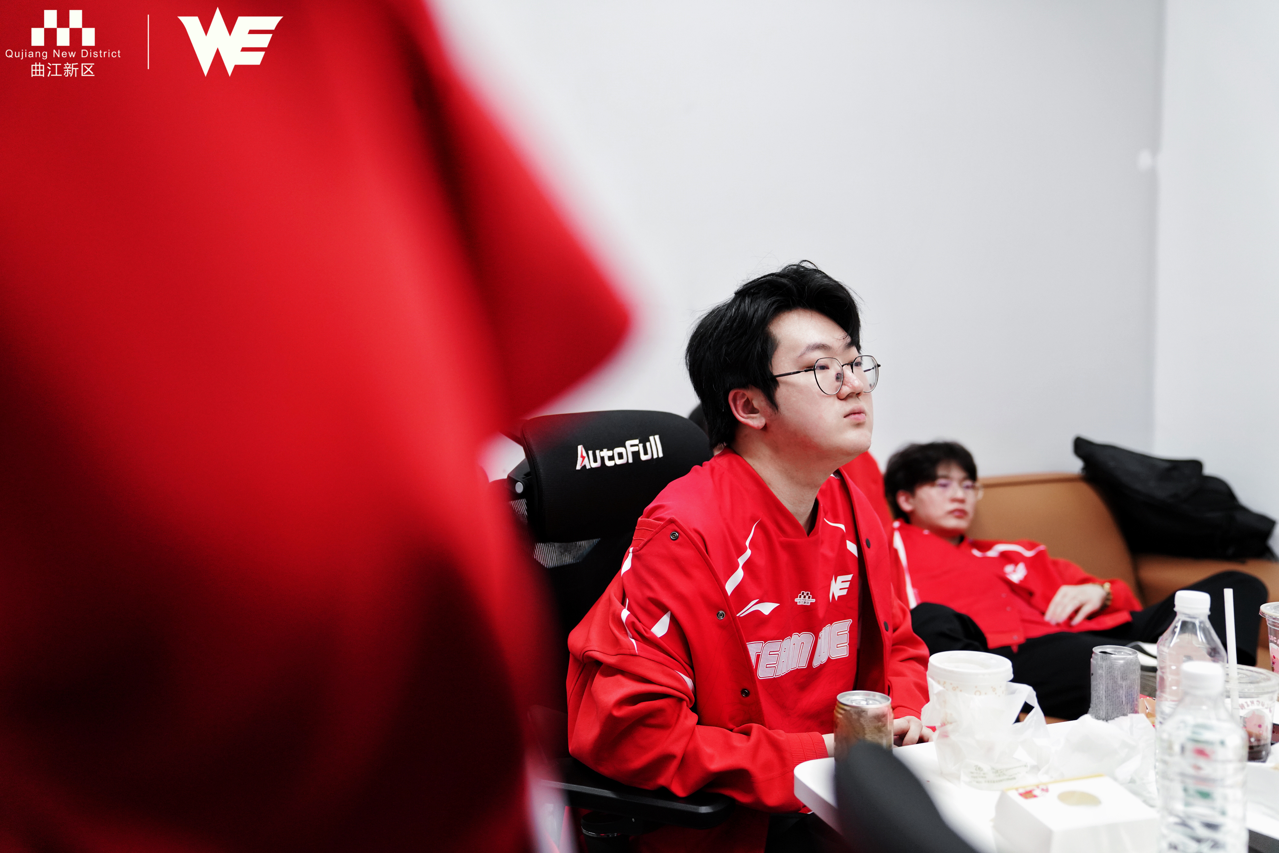 包含IG强势TeamWE，Uzi惊艳世界的词条