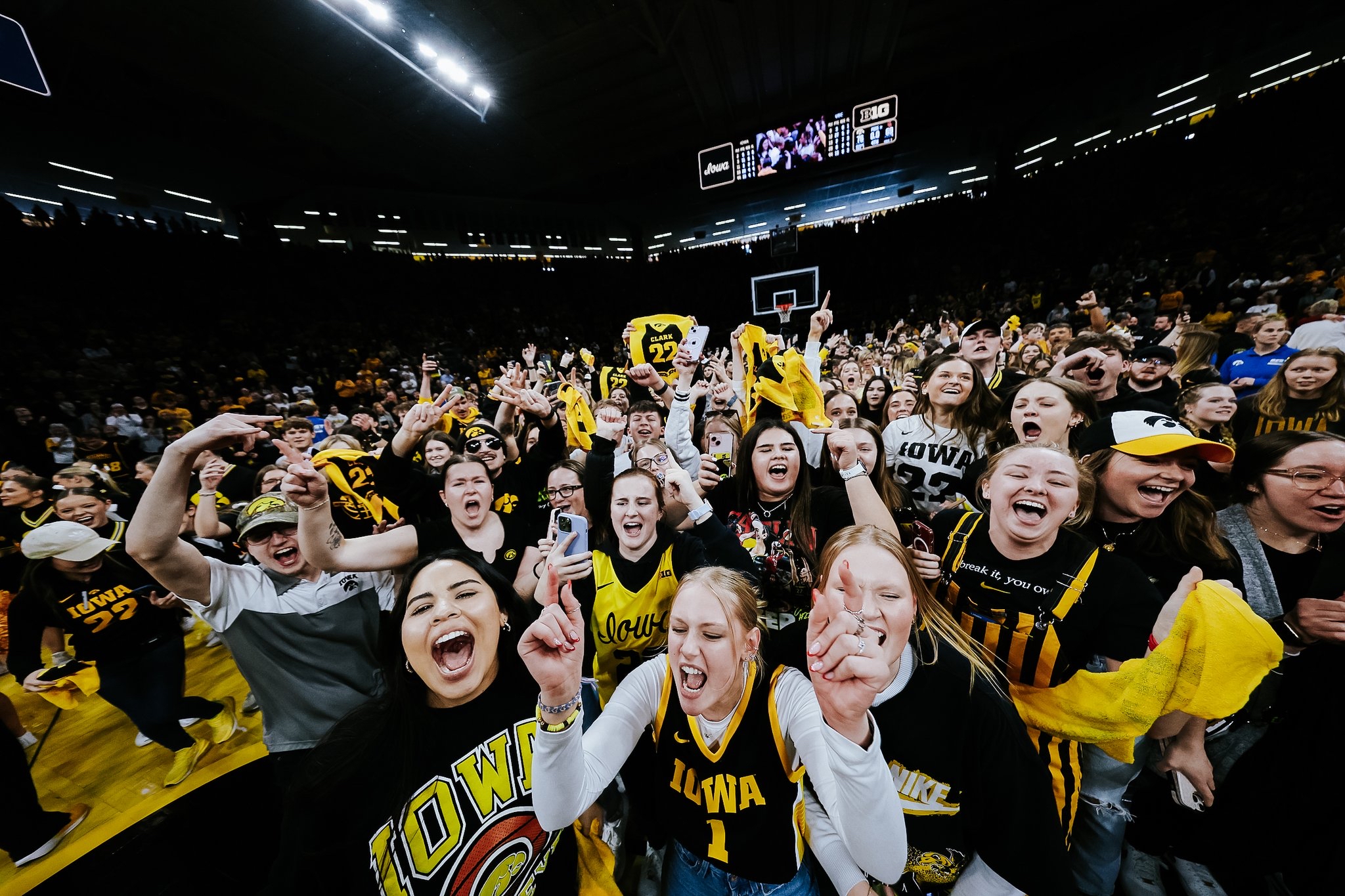 篮球花式大招，吸引了无数粉丝的简单介绍