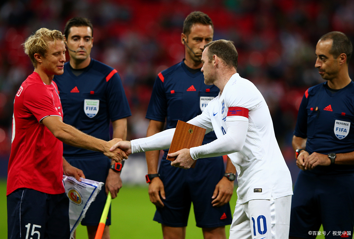 关于英格兰队碾压瑞典队,梁靖崑点燃赛场的信息 关于英格兰队碾压瑞典队,梁靖崑点燃赛场的信息