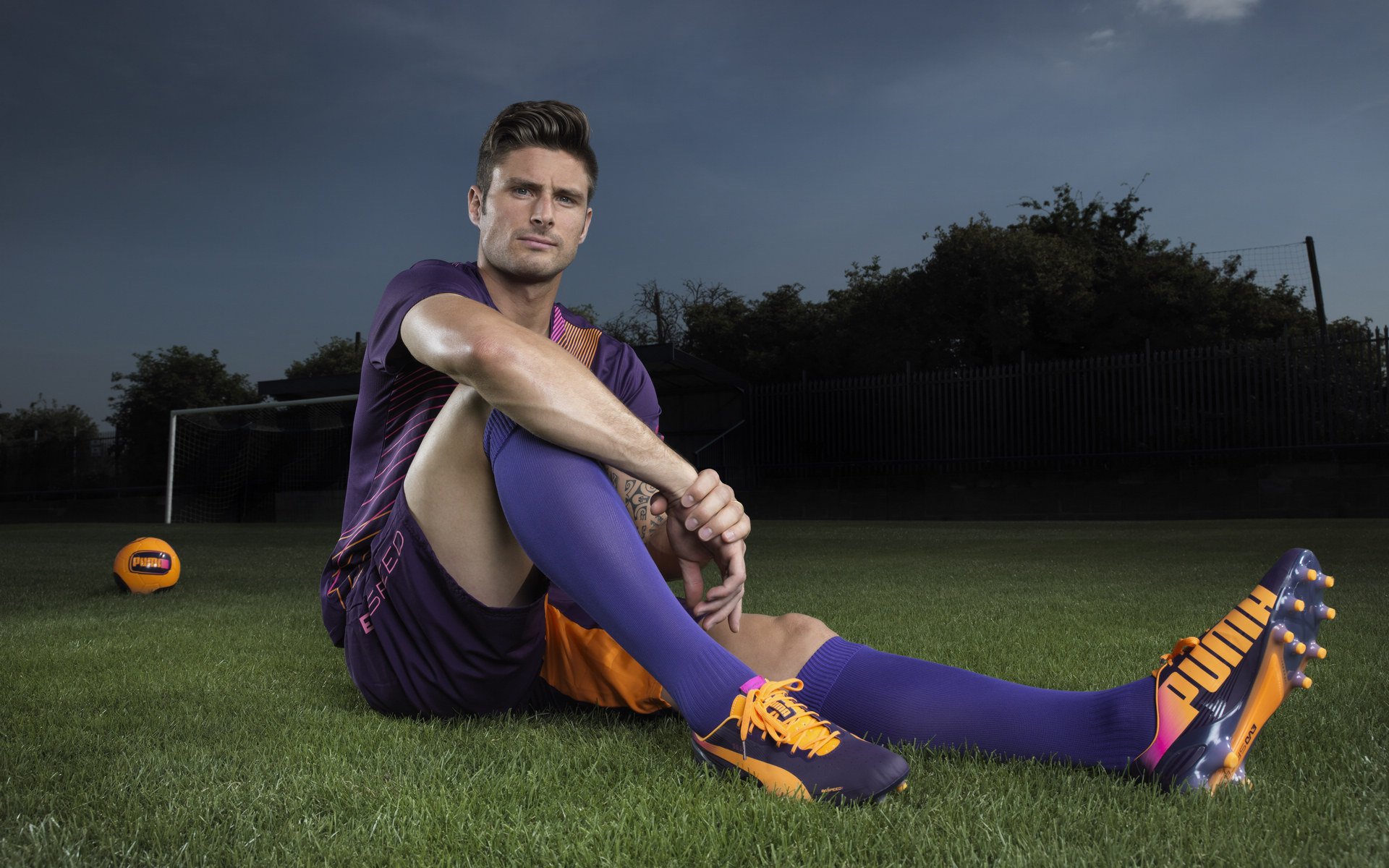 绝境双雄，C罗关键先生本色，助委内瑞拉险胜塞内加尔